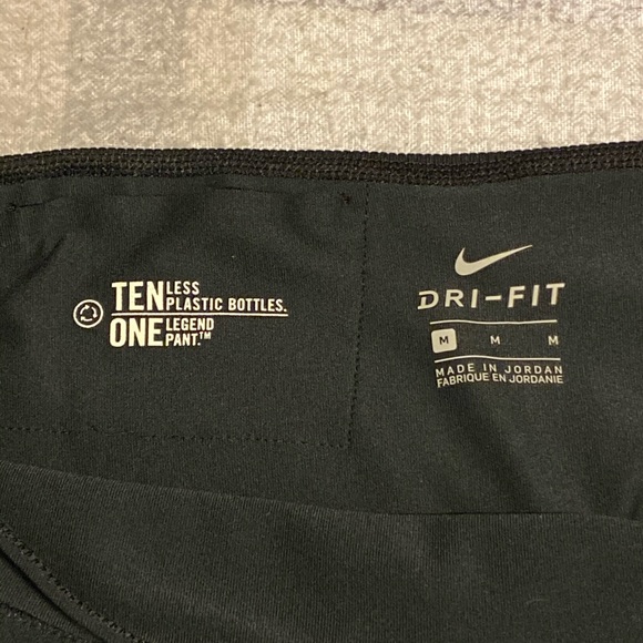 Nike dri-fit workout leggings - Picture 3 of 3